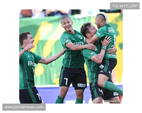 铃木翔大梶谷政仁建功 秋田蓝闪电客场完胜札幌冈萨多